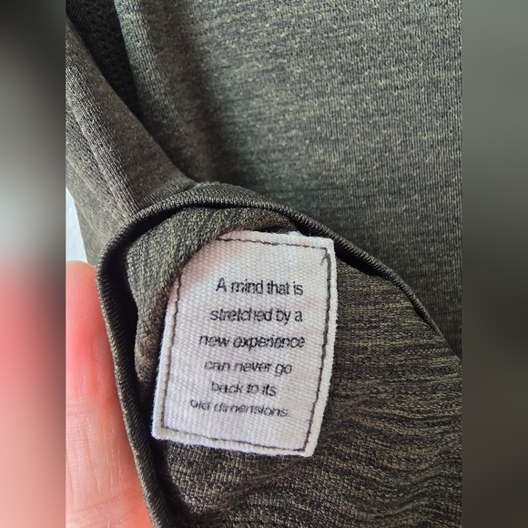 Vuori Men's Olive Short Sleeve Tee - Picture 5 of 8